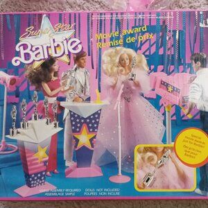 New Super Star Barbie Movie Awards Set NIP 1988 Mattel Toy Playset Vintage